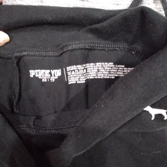 Vs pink leggings and lounge bundle - Picture 2 of 4